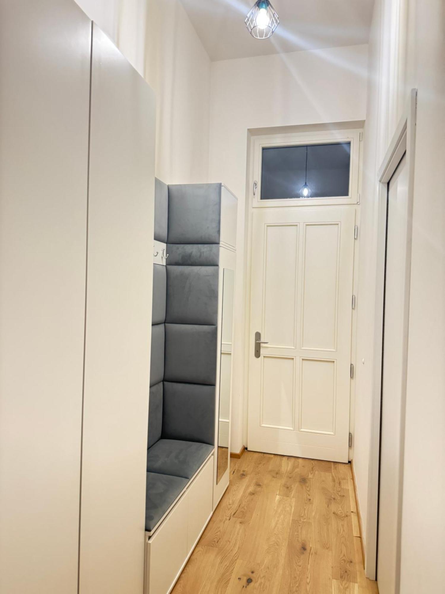 Free Parking - Cozy Apartment Near Vysehrad Railway Bridge Prag Exterior foto