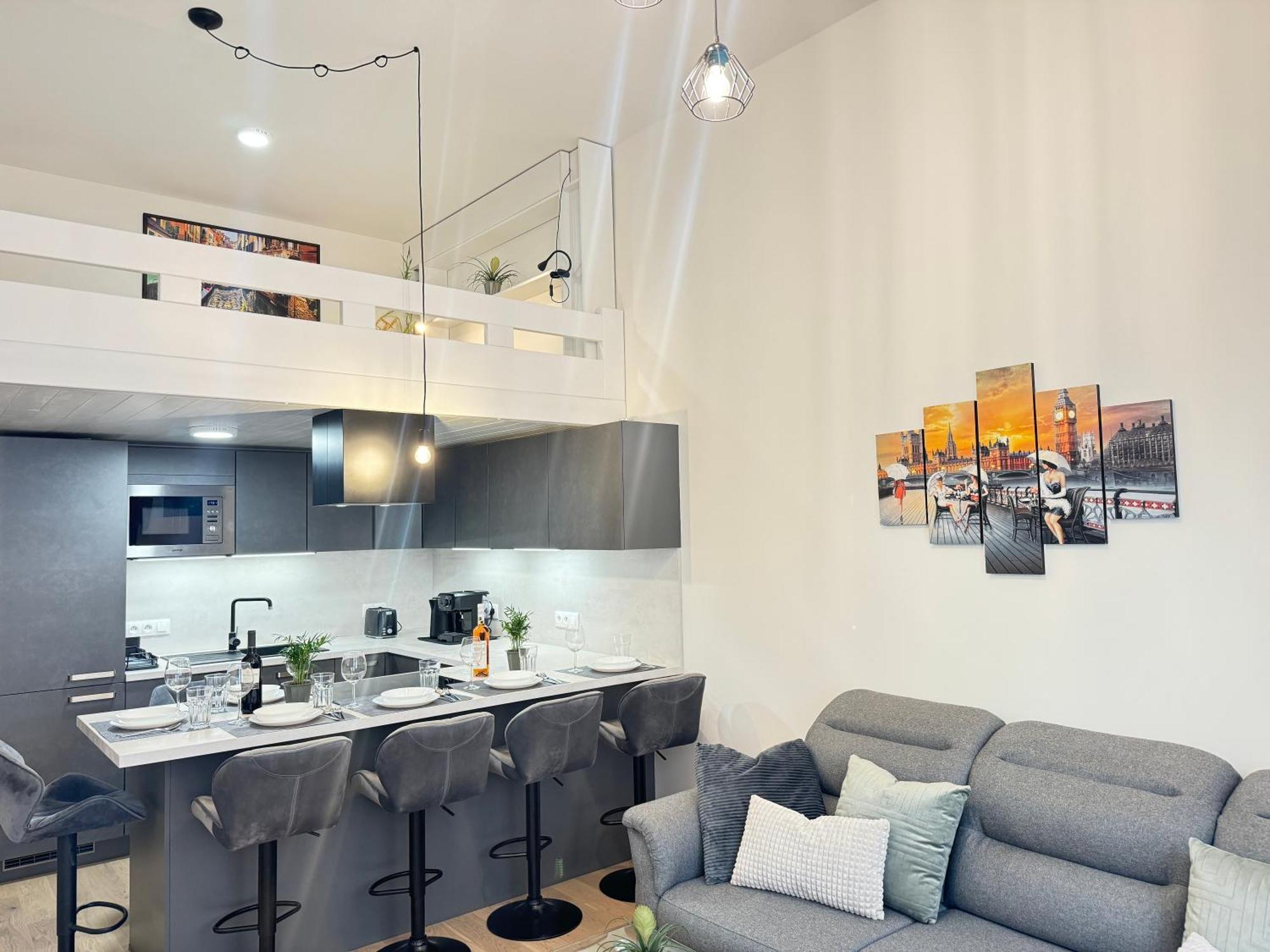 Free Parking - Cozy Apartment Near Vysehrad Railway Bridge Prag Exterior foto