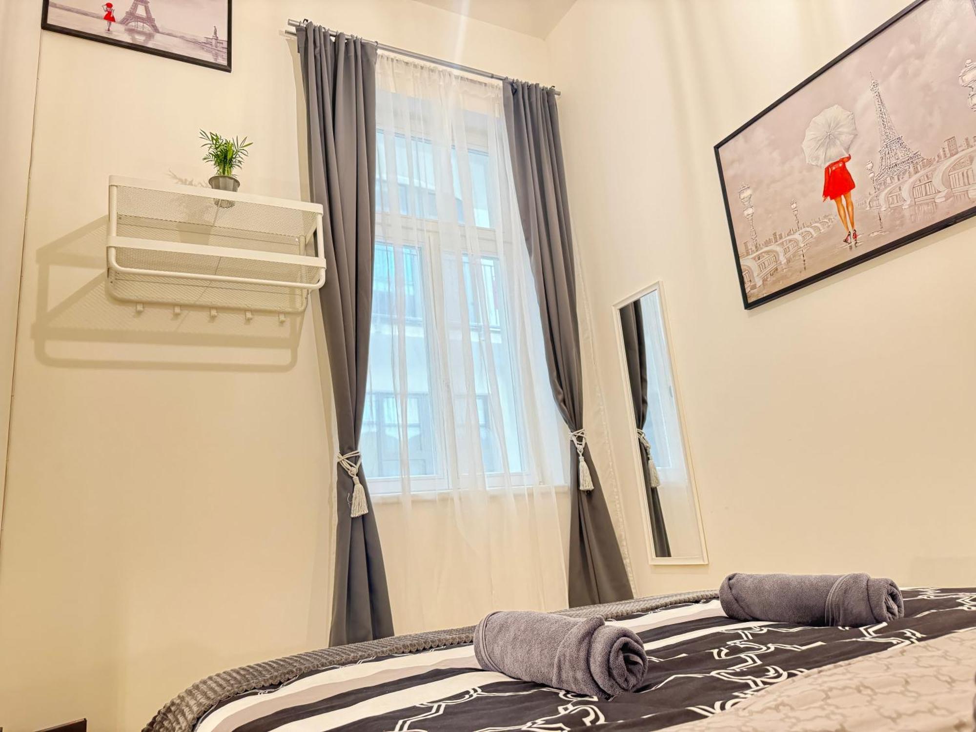 Free Parking - Cozy Apartment Near Vysehrad Railway Bridge Prag Exterior foto