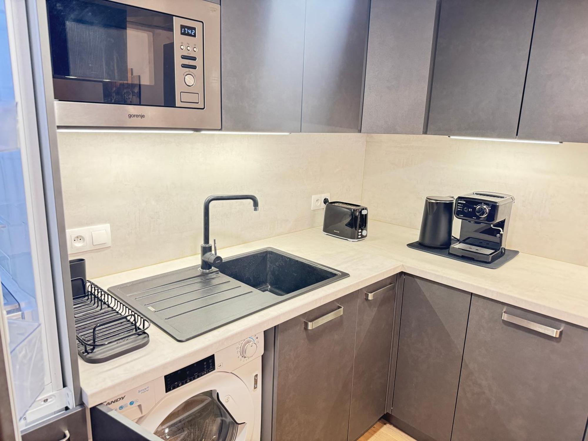 Free Parking - Cozy Apartment Near Vysehrad Railway Bridge Prag Exterior foto