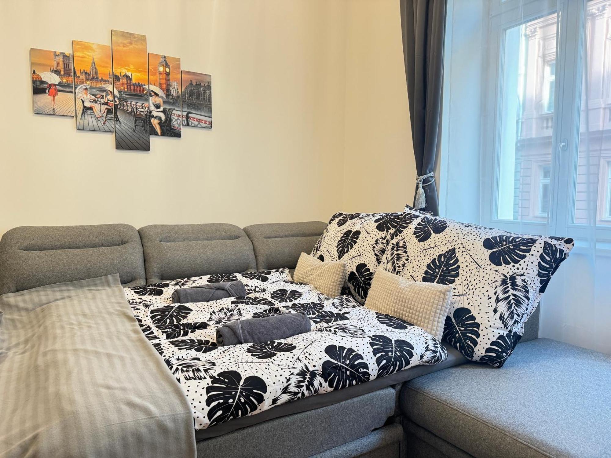 Free Parking - Cozy Apartment Near Vysehrad Railway Bridge Prag Exterior foto