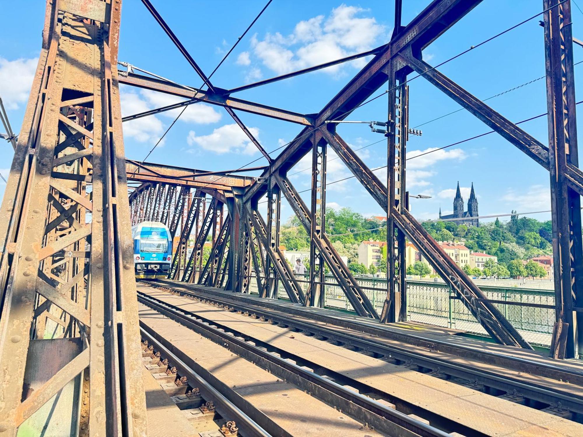Free Parking - Cozy Apartment Near Vysehrad Railway Bridge Prag Exterior foto